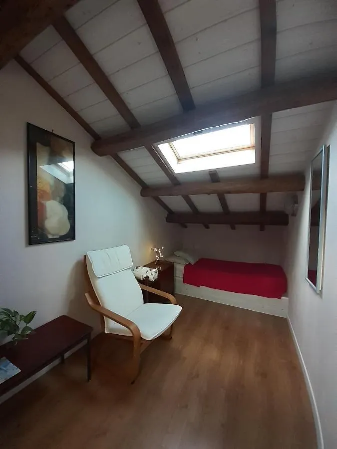 رافيننا Al N.10 Bnb إيطاليا